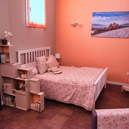 Casa Chiara Sole Apartment *